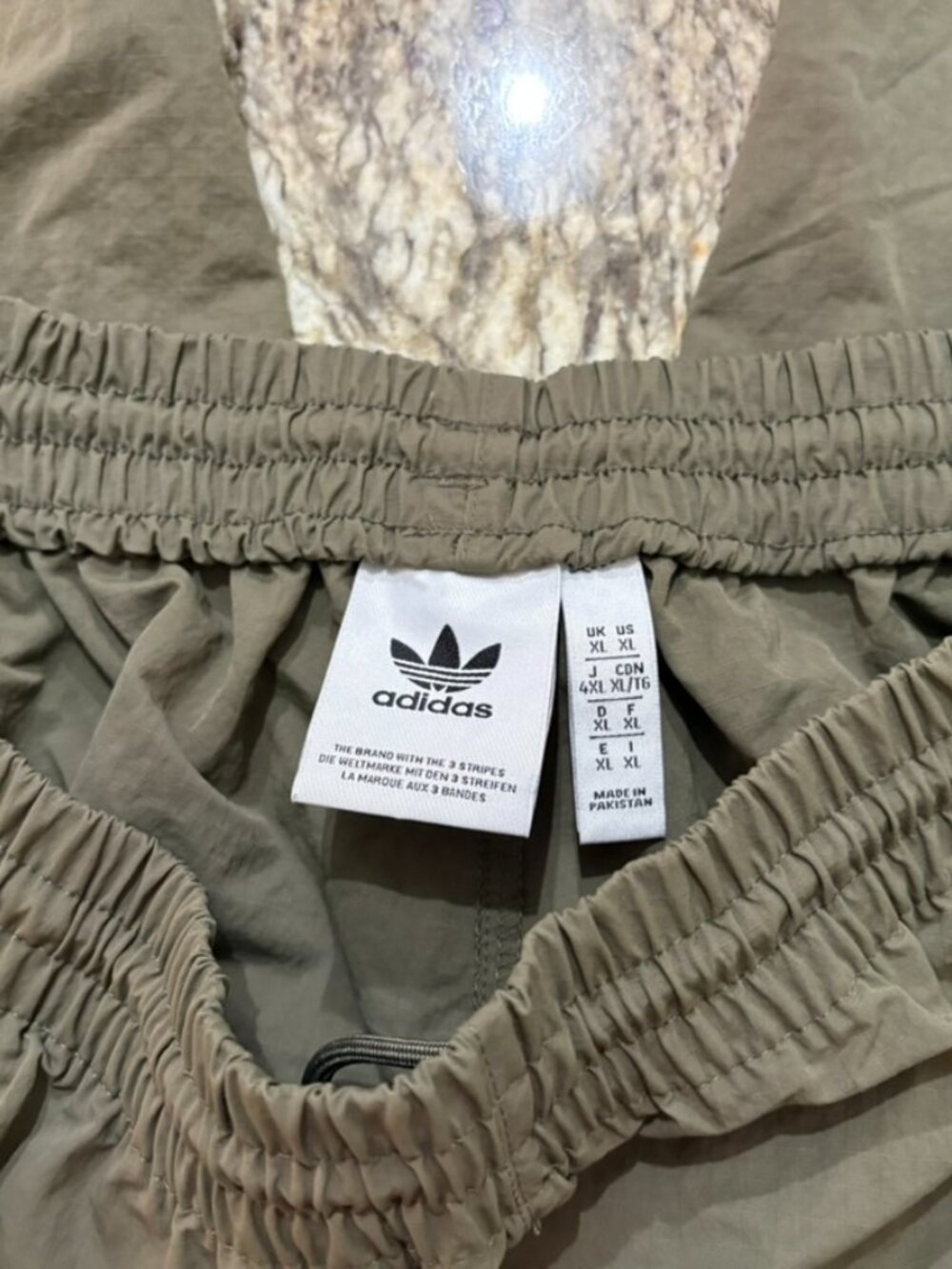 Adidas 3-Stripes Cargo Pants - Picture 4 of 5